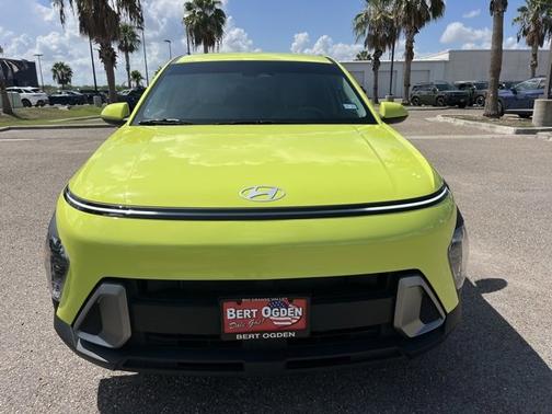 2024 Hyundai KONA SE