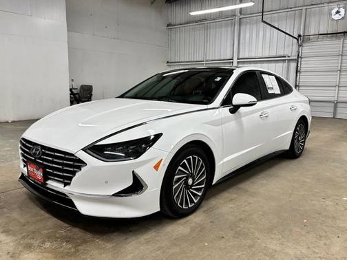 White 2023 Hyundai SONATA Hybrid Limited