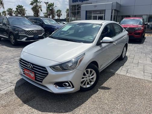 2022 Hyundai Accent SEL