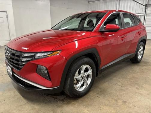 2023 Hyundai TUCSON SE