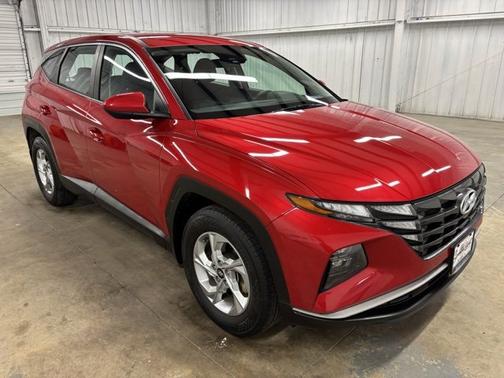 2023 Hyundai TUCSON SE
