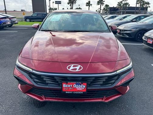 Red 2025 Hyundai ELANTRA SEL Convenience