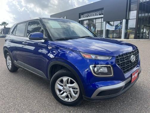2023 Hyundai VENUE SE