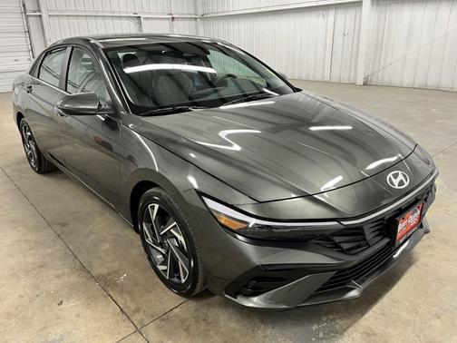 2025 Hyundai ELANTRA HEV Limited
