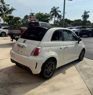 2013 FIAT 500 Abarth