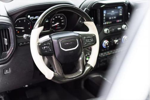 2020 GMC Sierra 2500 Denali