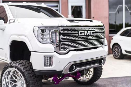 2020 GMC Sierra 2500 Denali