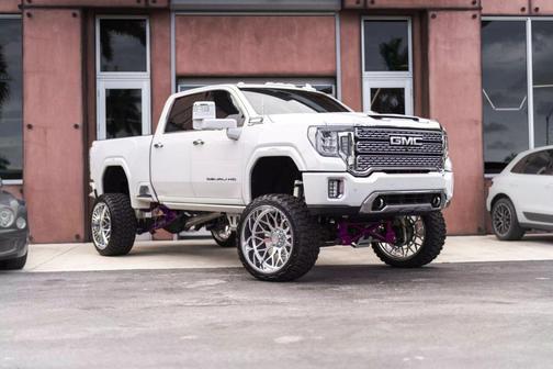 2020 GMC Sierra 2500 Denali
