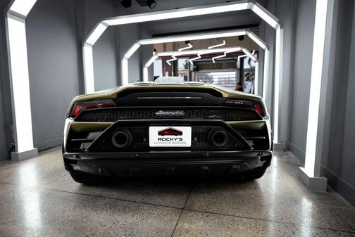 2024 Lamborghini Huracan Sterrato Sterrato Coupe 2D