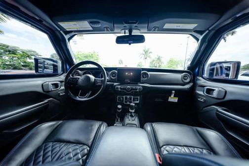 Hydro Blue Pearlcoat 2021 Jeep Gladiator Sport S
