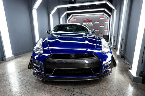 2013 Nissan GT-R Black Edition