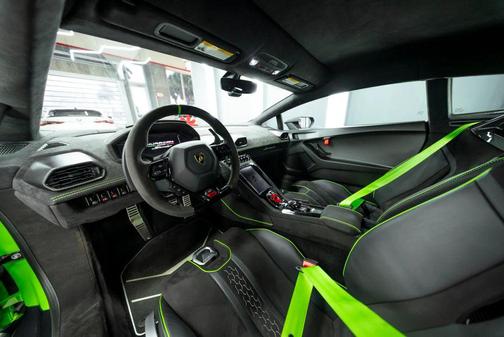 2023 Lamborghini Huracan Sterrato Sterrato Coupe 2D