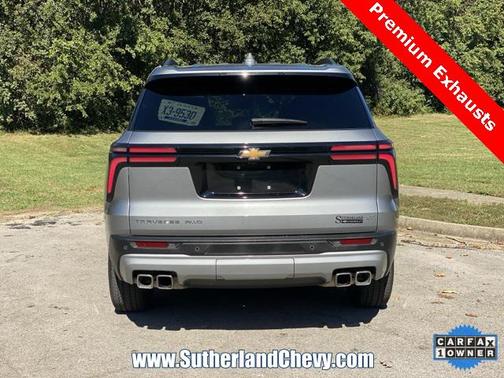 2024 Chevrolet Traverse LT