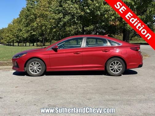 2019 Hyundai SONATA SE