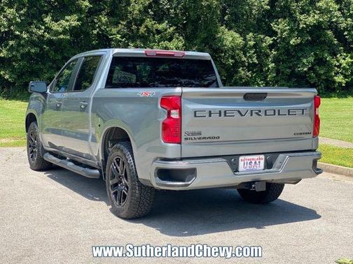 Sterling Gray Metallic 2024 Chevrolet Silverado 1500 Custom