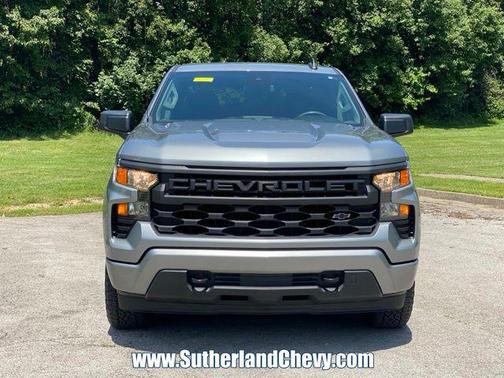 Sterling Gray Metallic 2024 Chevrolet Silverado 1500 Custom