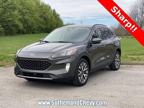 2020 Ford Escape Titanium
