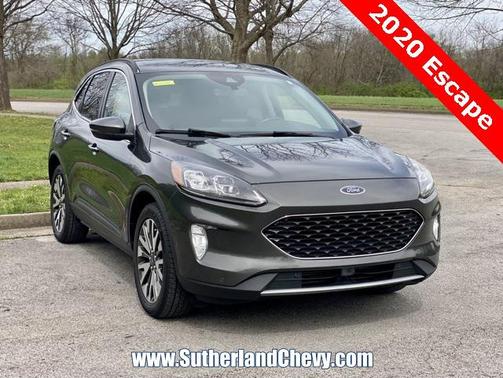2020 Ford Escape Titanium