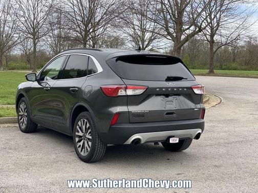 2020 Ford Escape Titanium