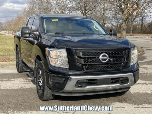 Super Black 2021 Nissan Titan SV Truck
