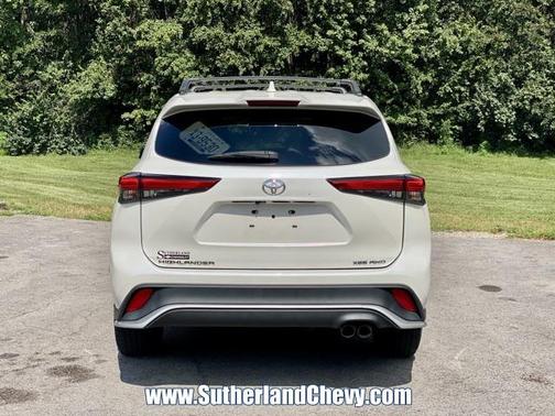 2021 Toyota Highlander XSE