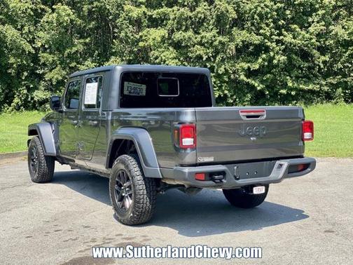 2022 Jeep Gladiator Altitude 4x4
