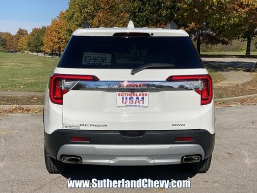 2023 GMC Acadia SLT