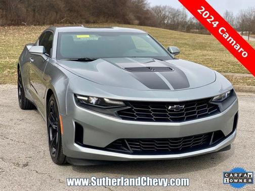 Sharkskin Metallic 2024 Chevrolet Camaro RWD Coupe LT1