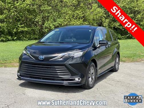 2021 Toyota Sienna XLE