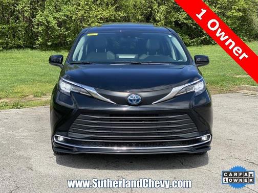 2021 Toyota Sienna XLE