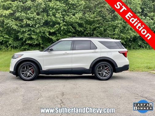 2025 Ford Explorer ST