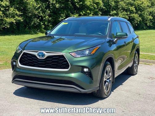 Cypress 2023 Toyota Highlander Hybrid XLE