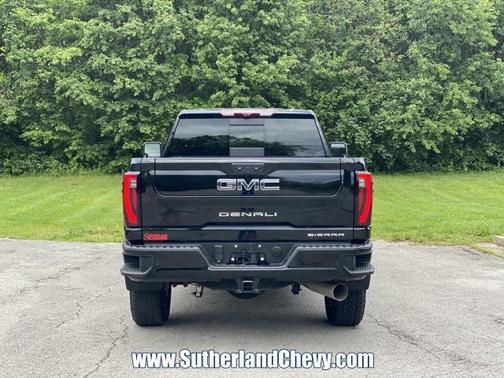 2024 GMC Sierra 2500 Denali Ultimate