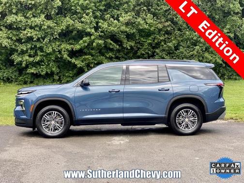 2024 Chevrolet Traverse LT