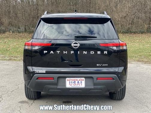 2024 Nissan Pathfinder SV 4WD