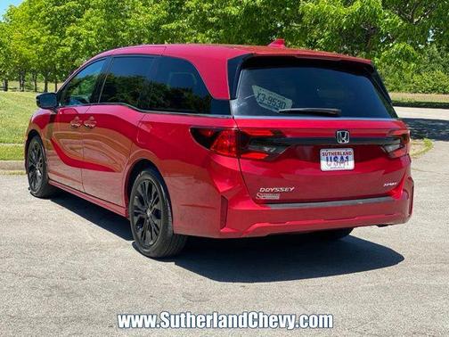 Radiant Red Metallic II 2025 Honda Odyssey Sport-L