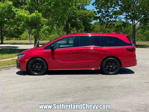 Radiant Red Metallic II 2025 Honda Odyssey Sport-L