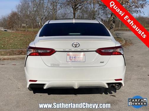 2019 Toyota Camry SE