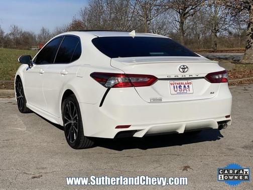2019 Toyota Camry SE