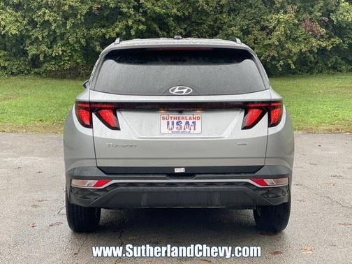 2024 Hyundai TUCSON SEL