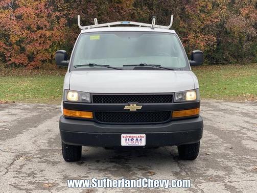 2021 Chevrolet Express 2500 RWD 2500 Regular Wheelbase WT