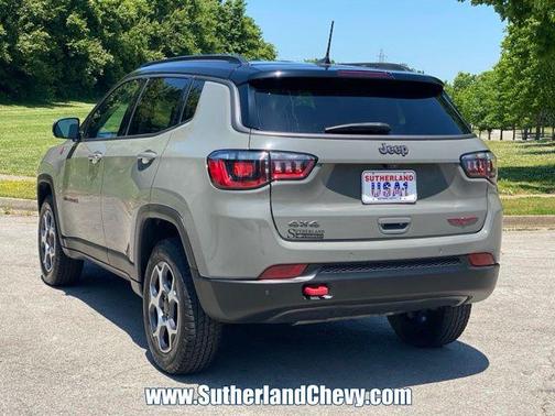 Sting-Gray Clearcoat 2022 Jeep Compass Trailhawk