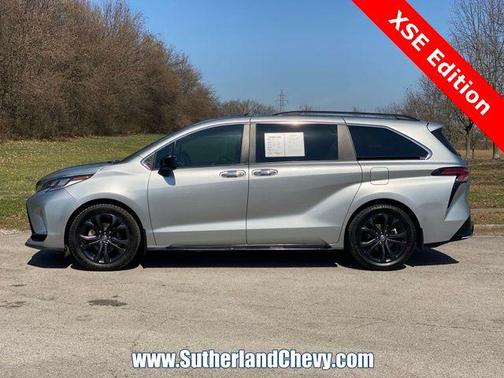 2024 Toyota Sienna XSE 7 Passenger