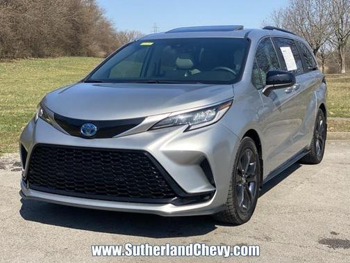 2024 Toyota Sienna XSE 7 Passenger