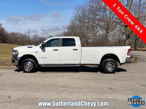 2024 RAM 3500 Big Horn Crew Cab 4x4 8' Box