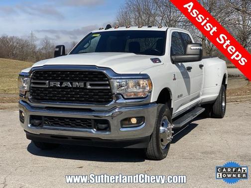 2024 RAM 3500 Big Horn Crew Cab 4x4 8' Box