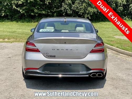 2023 Genesis G70 2.0T RWD