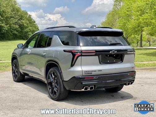 2024 Chevrolet Traverse RS