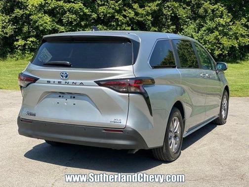 Celestial Silver Metallic 2024 Toyota Sienna XLE