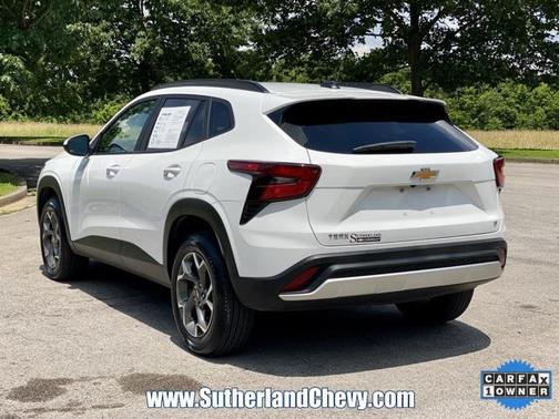 2025 Chevrolet Trax LT
